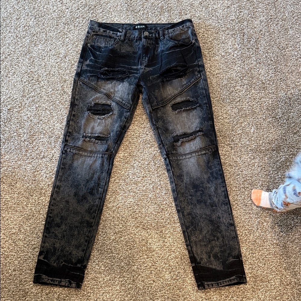 Black Distressed Skinny Jeans